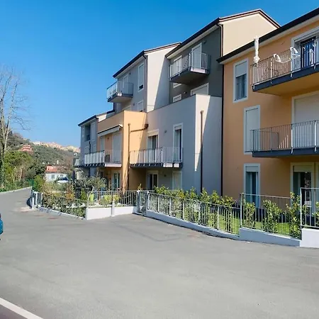 La Farfalla Dorata Apartment